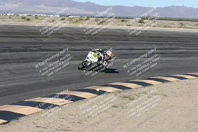 media/Jan-16-2026-CVMA Friday Practice (Fri) [[6f2bf47531]]/5-Racer 4-Trackday1/Session 2 (Bowl)/